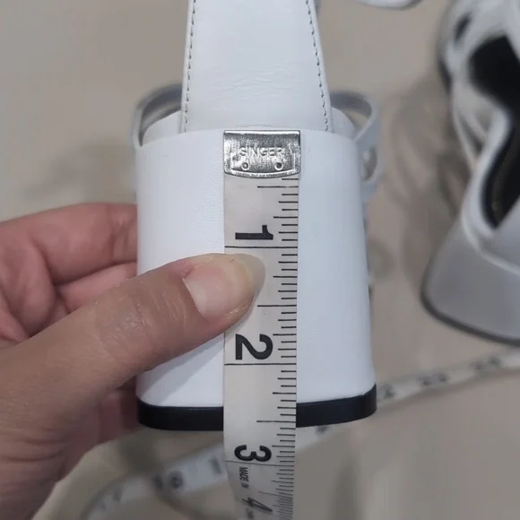 NWT Strappy heels - Picture 10 of 14